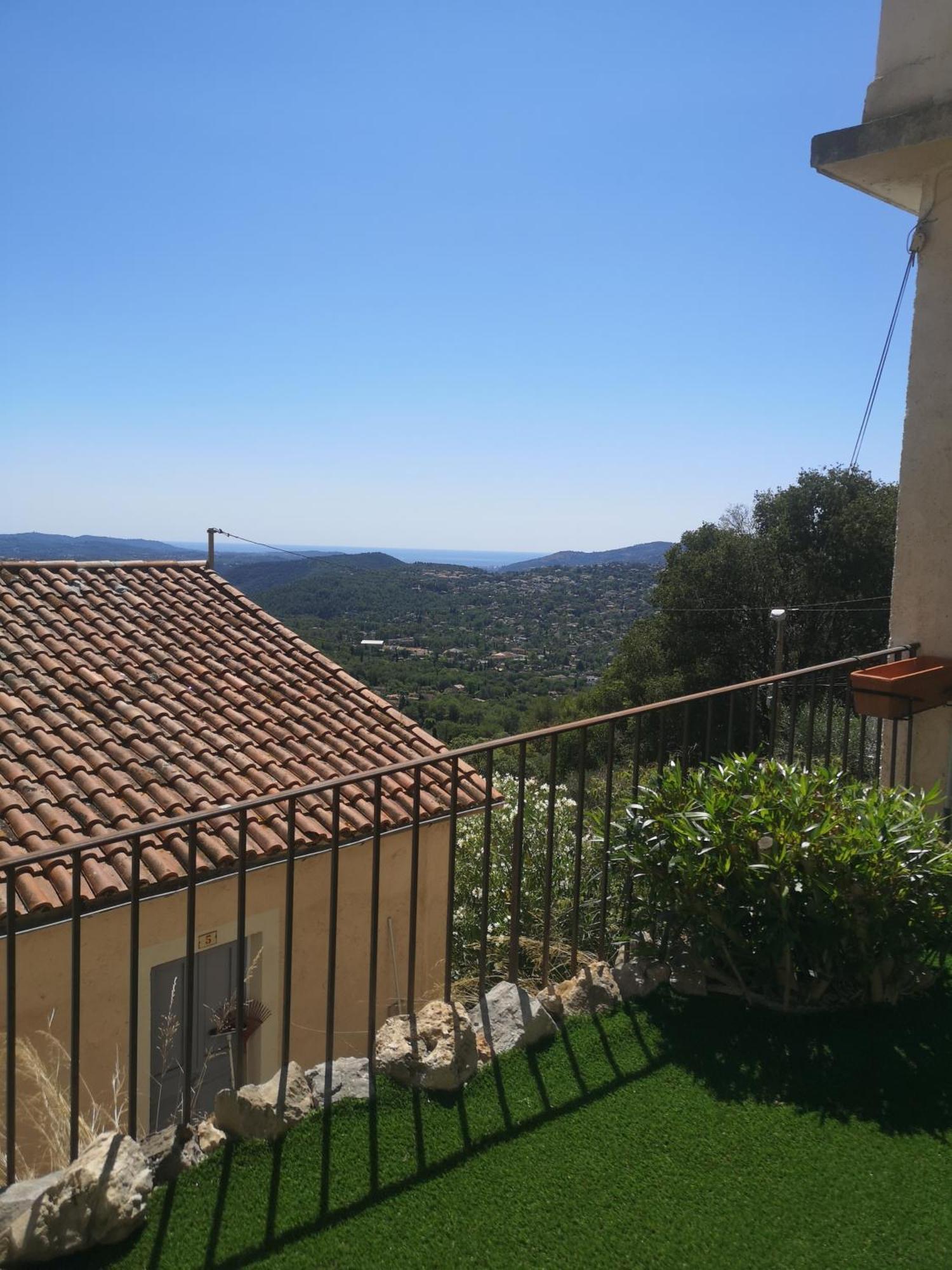 Vue Mer, Au Calme, Avec Jardin ! Spéracèdes Bagian luar foto